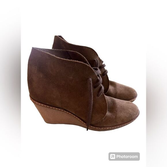 J. Crew MacAlister Wedge Boots, Size 5 – Italian Suede. Inspired by history! - Picture 4 of 10
